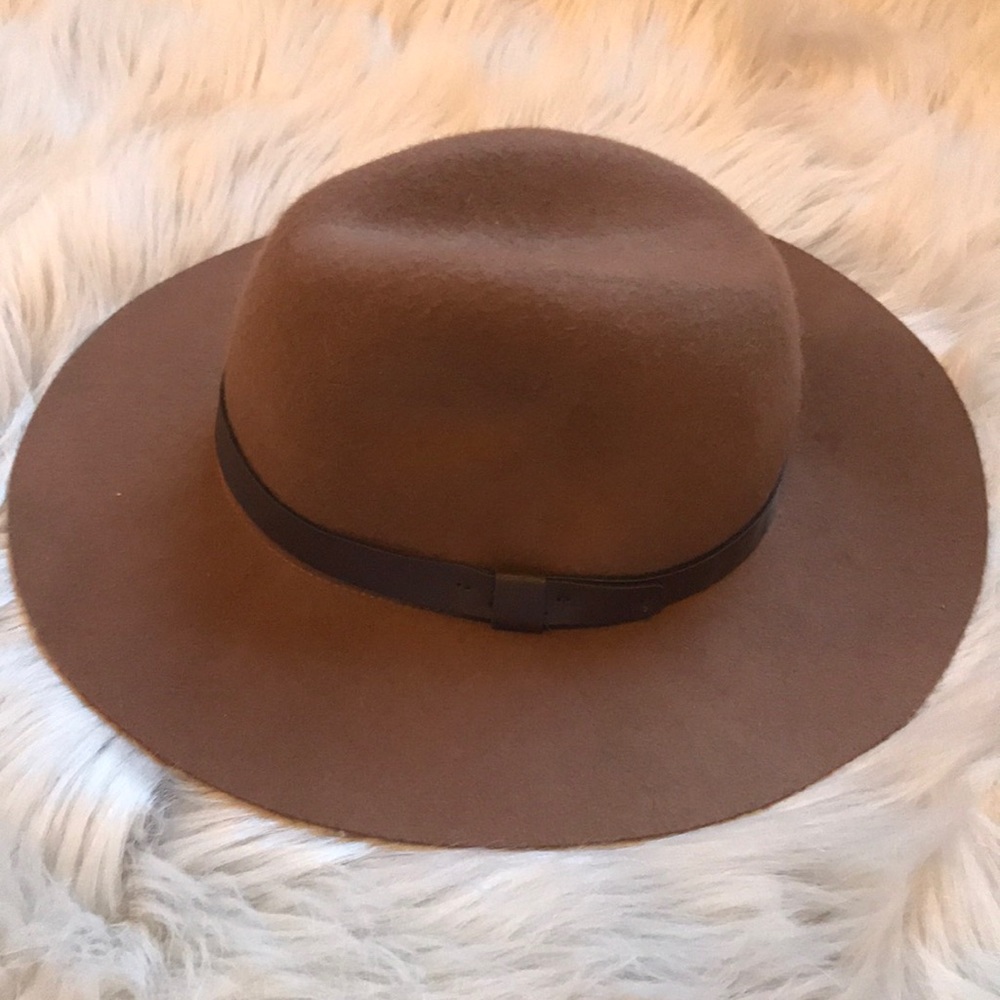 H&M HAT!